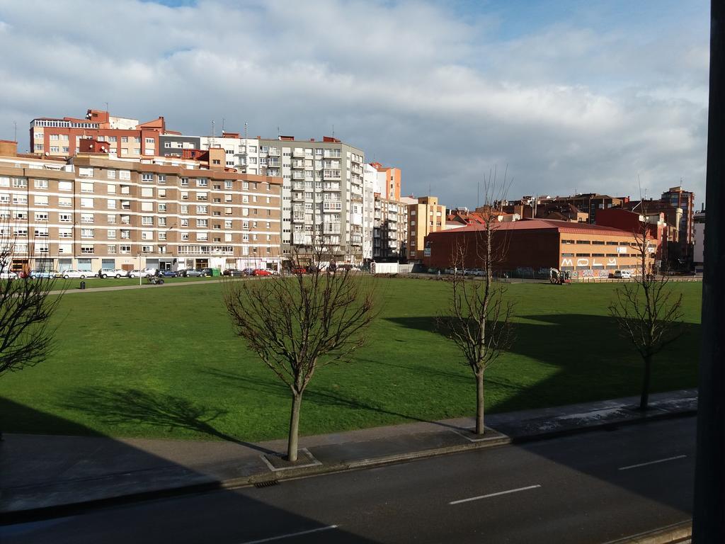 Avenida Gijon Centro Hotel Exterior foto