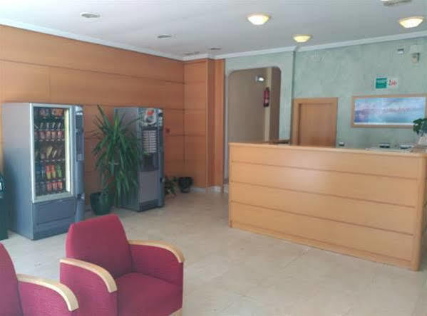 Avenida Gijon Centro Hotel Exterior foto